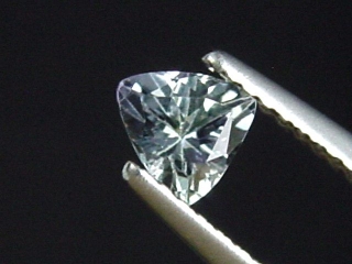 Zoisite / Tanzanite 0,48 Ct. bicolor natural - Merelani, Tanzania