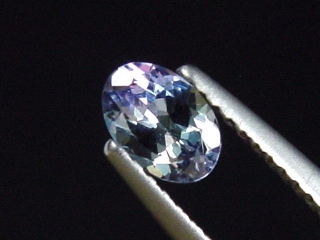 Zoisite / Tanzanite 0,47 Ct. bicolor natural - Merelani, Tanzania