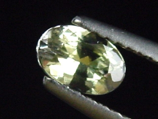 Zoisite 0,50 Ct. natural unheated color - Merelani, Tanzania