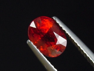 Spessartite Garnet 1,98 Ct. oval