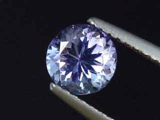 Tanzanite 1,28 Ct. round - fine blue violet