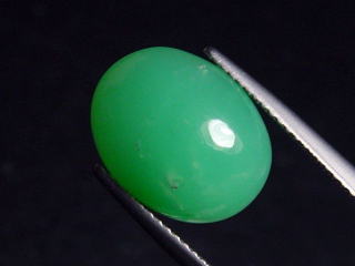 Chrysopras 6,27 Ct. Oval Cabochon Brasilien