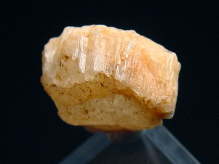 Phenakite crystal 12 mm - Piracicaba, Minas Gerais, Brazil