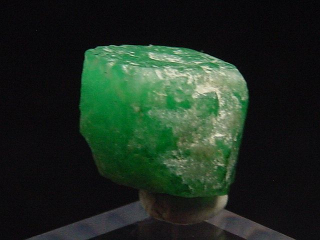 Emerald crystal 9 mm - Muzo, Colombia