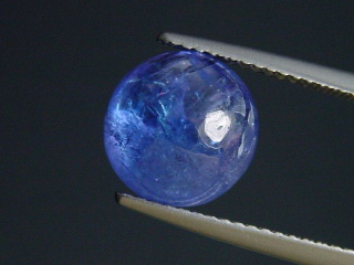 Tanzanite 5,16 Ct. round cabochon