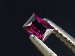 Ruby 0,25 Ct. natural color baguette cut Tanzania