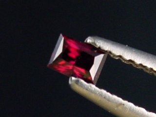 Ruby 0,19 Ct. natural color baguette cut Tanzania