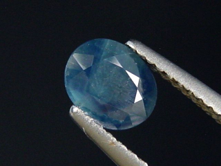 Blauer Saphir 1,08 Ct. Oval 6,5 x 5 mm Australien