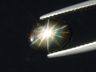 12 Ray Star Sapphire 3,03 Ct. fine star - very rare