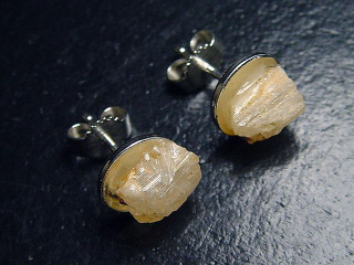 Phenakite crystal earring pair 925 silver 9 mm - Piracicaba, Minas Gerais, Brazil