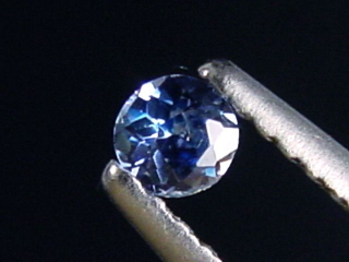 Benitoite 0,12 Ct. faceted - San Benito Co., California, USA