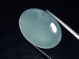 Aquamarine 19,15 Ct. oval cabochon