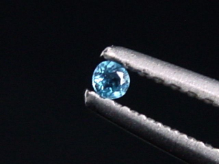 Hauyn / Hauynit 1,2 mm Rund - Ettringen, Eifel, Deutschland
