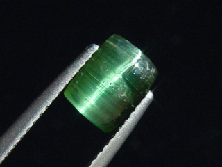 Verdelite Tourmaline cat's eye 1,44 Ct. cabochon Brazil