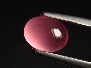Rhodochrosit 2,17 Ct. Oval Cabochon - Kuruman, Südafrika