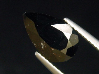 Neptunite 2,95 Ct. facet cut - San Benito Co., California, USA
