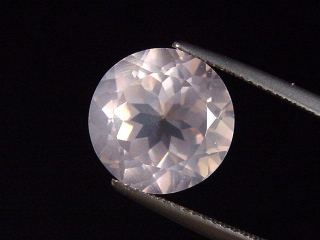 Rosenquarz 6,45 Ct. helles Rosa 12 mm Rund