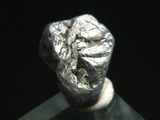 Alexandrit Kristall 7,5 mm mit Farbwechsel Tansania