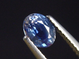 Saphir blau 0,94 Ct. Naturfarbe Oval Tansania