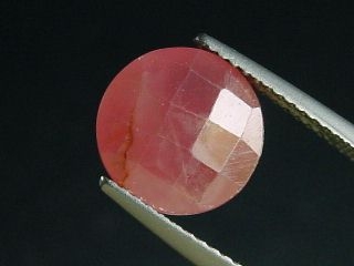Rhodonit 4,46 Ct. Rund facettiert - Minas Gerais, Brasilien