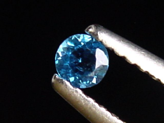 Hauyn / Hauynit 0,08 Ct. 2,5 mm Rund - Ettringen, Eifel, Deutschland