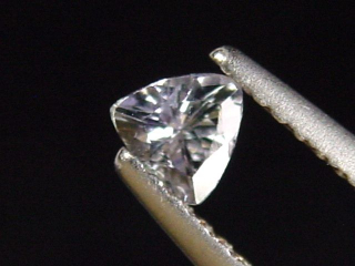Zoisit 0,28 Ct. seltene Naturfarbe - Merelani, Tansania