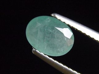 Grandidierit 1,25 Ct. selten facettiert oval Andrahomana, Madag.