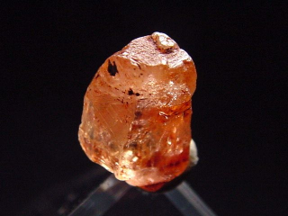 Rose Topaz crystal 10 mm Ouro Preto, Brazil