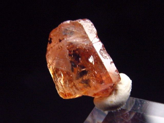 Rose Topaz crystal 10 mm Ouro Preto, Brazil