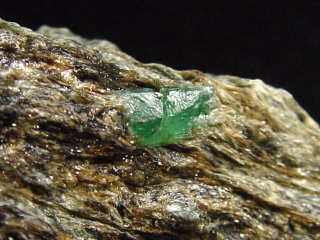 Smaragd Kristall Stufe 66 mm - Habachtal, Österreich