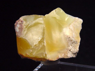 Opal yellow 36 mm Hungary