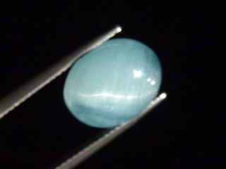 Aquamarin Katzenauge 6,77 Ct. - Oval Cabochon Brasilien
