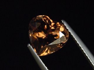 Hyazinth / Zircon 4,02 Ct. heart cut Sri Lanka