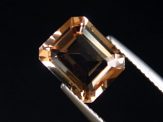 Topas 4,18 Ct. hellbraun Naturfarbe 10 x 8 mm Oktagon