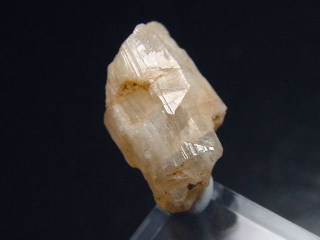 Phenakite crystal 18 mm - Piracicaba, Minas Gerais, Brazil