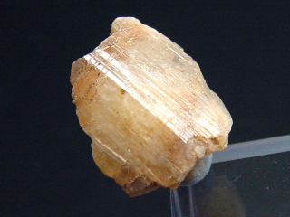 Phenakite crystal 12 mm - Piracicaba, Minas Gerais, Brazil