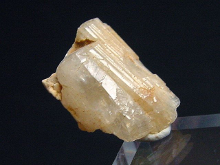 Phenakite crystal 13 mm - Piracicaba, Minas Gerais, Brazil