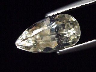 Hiddenit 3,82 Ct. Tropfen 12 x 6,5 mm Pakistan