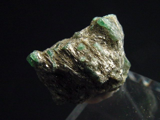 Smaragd Kristall Stufe 19 mm - Habachtal, Österreich
