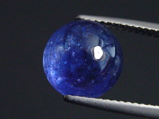 Tansanit 6,50 Ct. Spitzenfarbe 10 mm Rund Cabochon