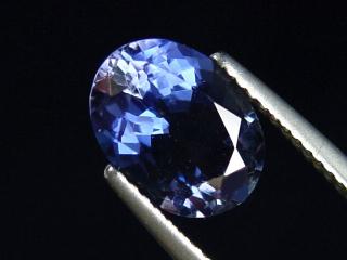 Iolith / Cordierit 2,22 Ct. Spitzenfarbe Oval 10 x 7,5 mm Indien