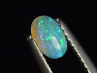 Opal 0,33 Ct. oval cabochon - Australia