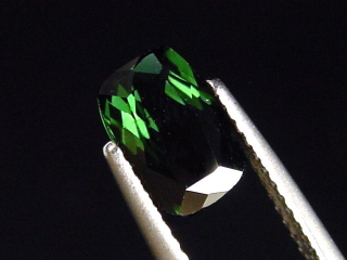 Verdelith / grüner Turmalin 1,33 Ct. Antikschliff 8 x 5,5 mm Brasilien