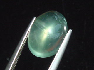 Prehnit Katzenauge 7,01 Ct. selten Cabochon - Northern Territory, Australien