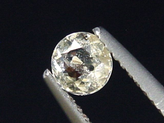 Topas 0,37 Ct. Rund facettiert - Schneckenstein, Sachsen, Deutschland