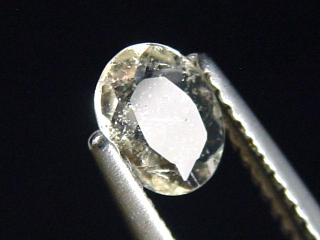 Topas 0,49 Ct. Oval facettiert - Schneckenstein, Sachsen, Deutschland