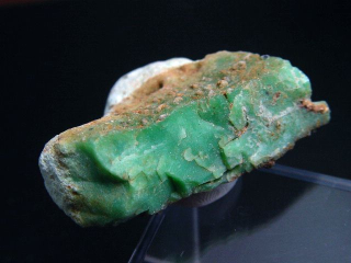 Chrysopras Stufe 42 mm feine Farbe - Kivuma, Tansania