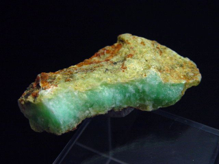 Chrysopras Stufe 53 mm feine Farbe - Kivuma, Tansania
