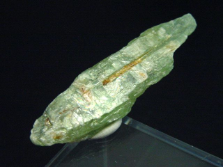 Kyanit / Disthen - 43 mm grüner Kristall - Tansania