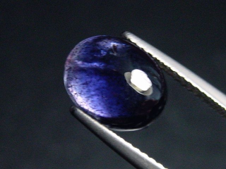 Iolit / Cordierit 2,96 Ct. Oval Cabochon 10 x 8 mm